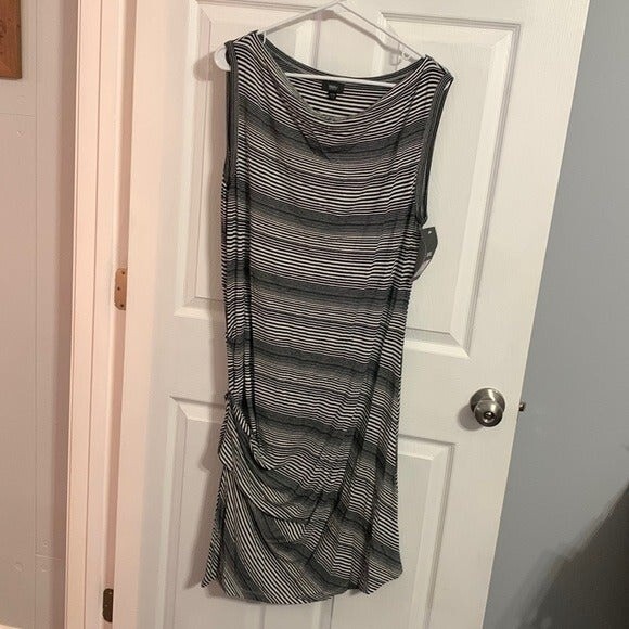 Mossimo Ebony To White Stripe. Dress. Size XXL. New with tags. - Picture 1 of 7